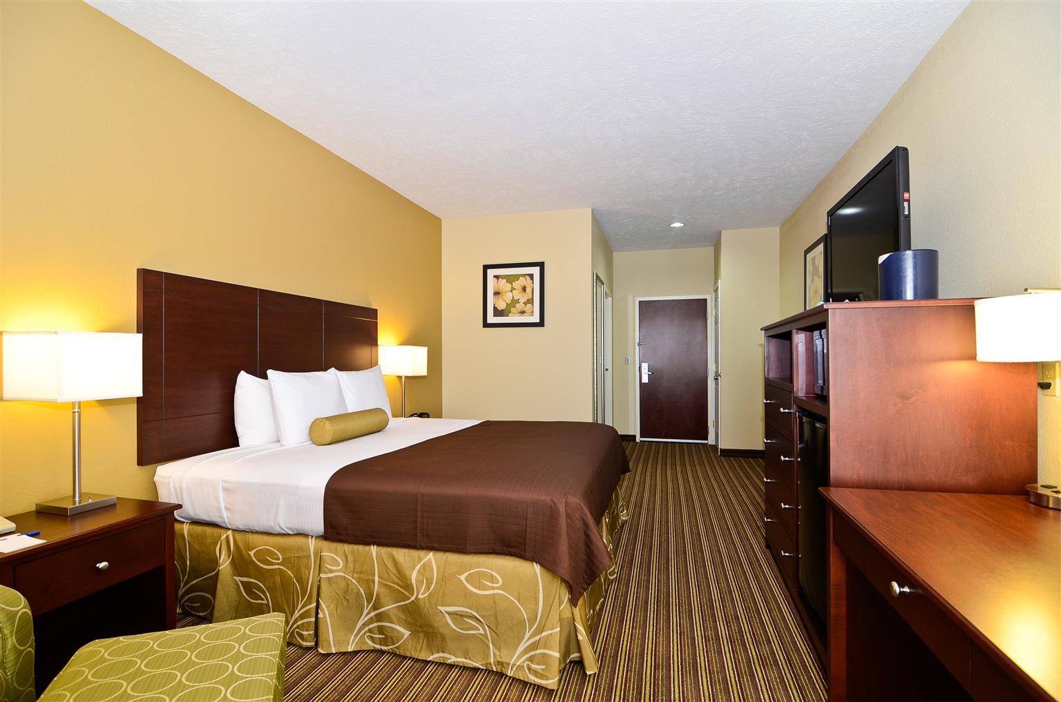 Best Western Plus Springfield Airport Inn Extérieur photo